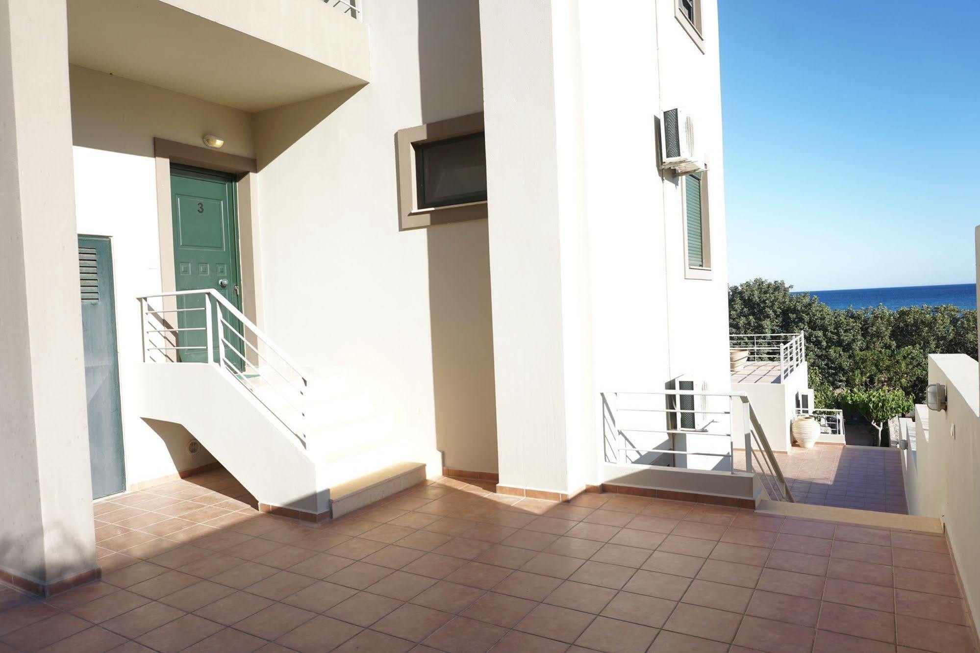 Portela Apartments Kampoula Keratókambos Exterior foto
