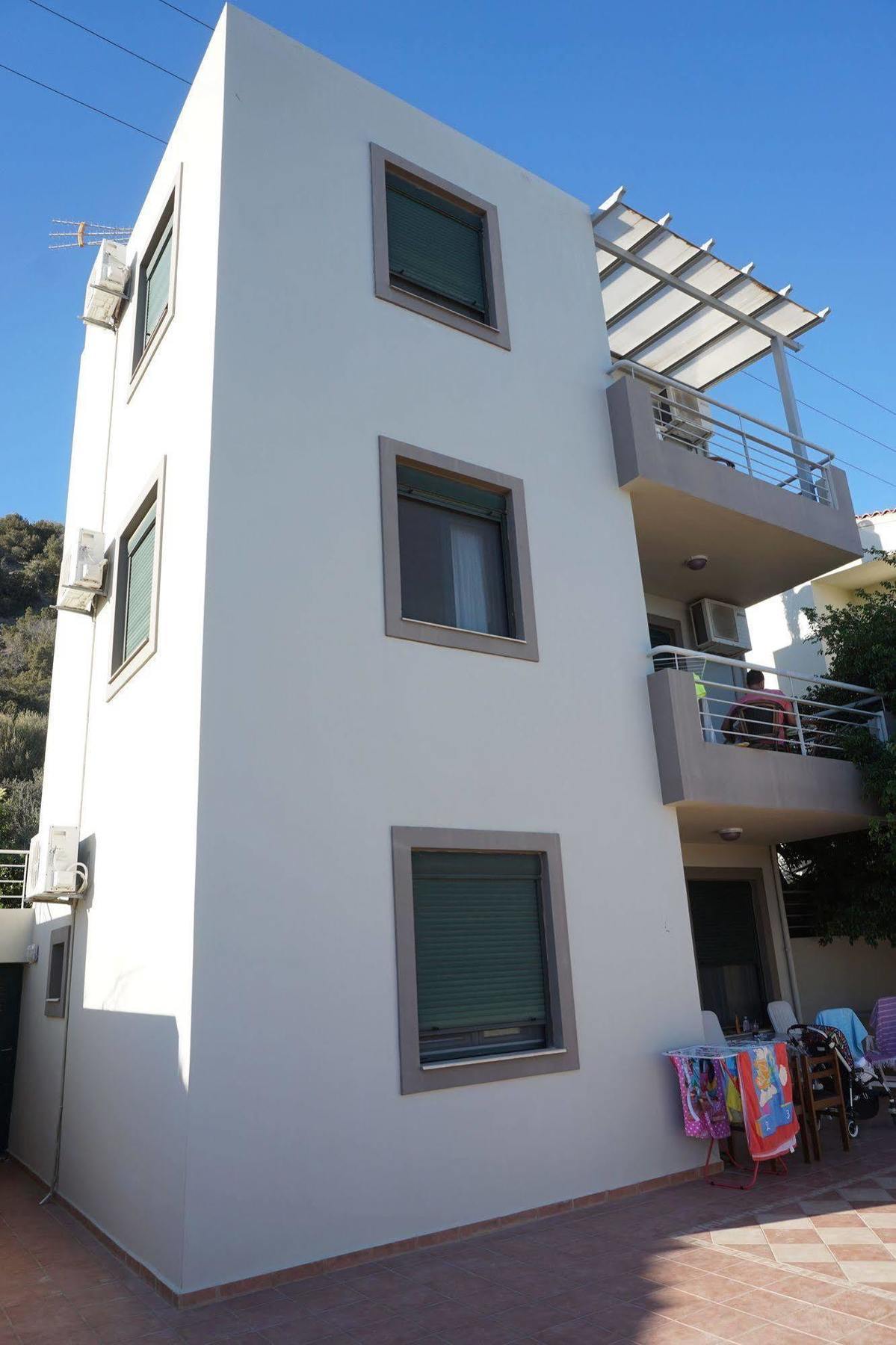 Portela Apartments Kampoula Keratókambos Exterior foto